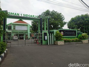 Imbas Kecelakaan di Tol Ngawi Belajar Mengajar SMAN 1 Sidoarjo Diliburkan