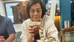 Menkeu Sri Mulyani Tak Gengsi Kulineran Kaki Lima di Semarang
