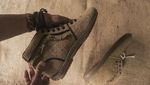 Keren! Karung Goni Disulap Jadi Sepatu dan Topi