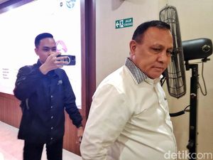 Diperiksa 3 Jam, Firli Bahuri Dicecar 13 Pertanyaan soal Pemerasan SYL