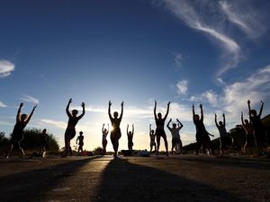 Yoga Makin Digemari di Afrika Selatan