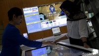 Komitmen yang terus digalakkan saat ini adalah BTN Mobile Super App yang serba lengkap dan modern guna mendukung ekosistem perumahan.