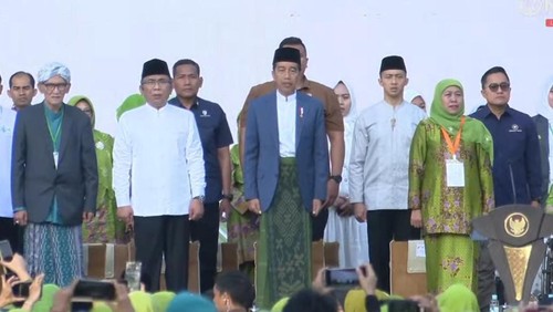 Jokowi hadiri Harlah ke-78  Muslimat NU di GBK.