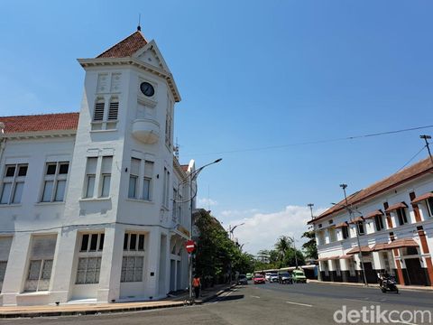 kota lama surabaya