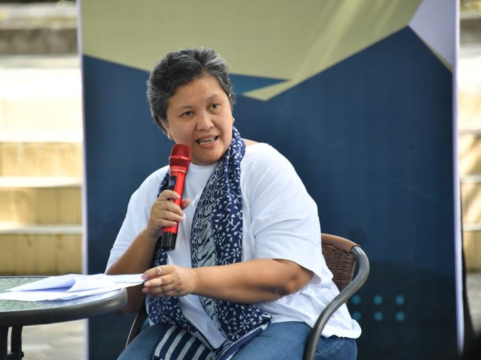 Lestari Moerdijat