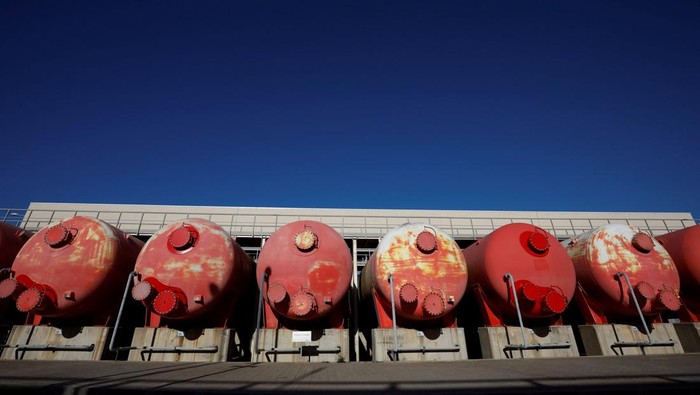 Barcelona's water desalination plant operates as Catalonia drought triggers water curbs in El Prat de Llobregat, near Barcelona, Spain, January 18, 2024. REUTERS/ Albert Gea