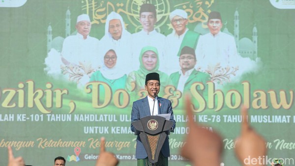 Momen Jokowi Hadiri Harlah ke-78 Muslimat NU di GBK