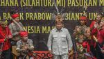Momen Prabowo Silaturahmi dengan Panglima Jilah-Pasukan Merah