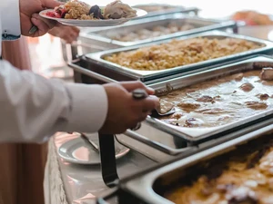 Ini Beragam Risiko Penyakit Akibat Konsumsi Daging Berlebih