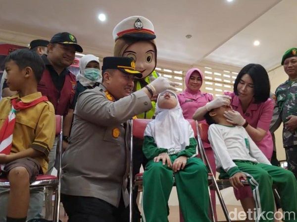 Polresta Banyuwangi Bantu Percepatan Vaksinasi Polio