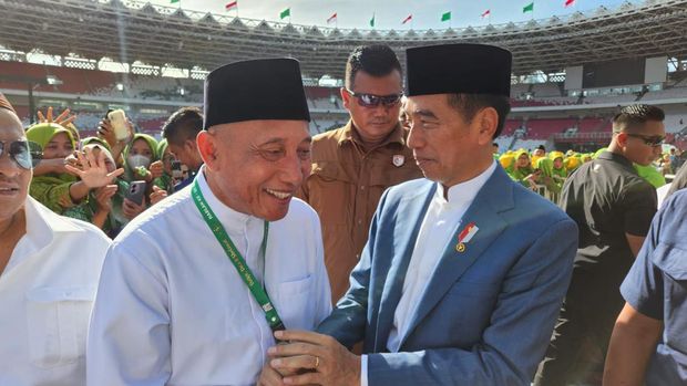 Presiden Jokowi hadiri Harlah ke-78 Muslimat NU di Stadion Utama GBK Jakarta