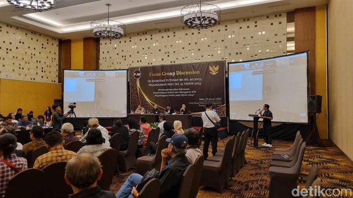 Suasana uji examinasi terkait putusan Mahkamah Konstitusi (MK) No.90 tahun 2023 Sabtu (20/1/2024).