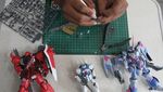 Raup Cuan dari Hobi Koleksi Robot Gundam