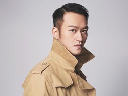 Foto Aktor Tampan Banting Setir Jadi Pekerja Bangunan karena Tuntutan Hidup