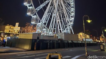 Saat memotret di malam hari. Foto: Adi Fida Rahman/detikINET