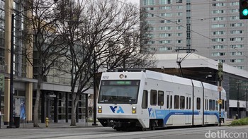 detikINET sempat menjajal kemampuan kamera Galaxy S24 Ultra. Sejauh ini hasil jepretannya cukup mengesankan.Terutama saat memotret zoom. Foto: Adi Fida Rahman/detikINET