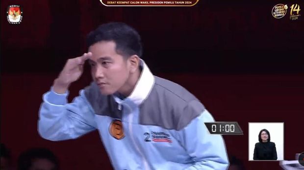 Gibran dan Mahfud di debat cawapres