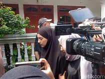 Irish Bella Datang Melayat Ke Ayah Ammar Zoni