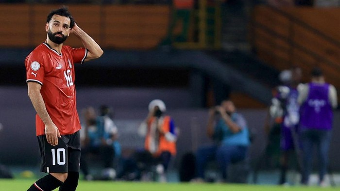ABIDJAN, IVORY COAST - JANUARY 18: Muhammed Salah (10) of Egypt reacts after a position during the Africa Cup of Nations (CAN) 2024 group B football match between Ghana and Egypt at Felix Houphouet-Boigny Stadium in Abidjan, Ivory Coast on January 18, 2024. (Photo by Fareed Kotb/Anadolu via Getty Images)