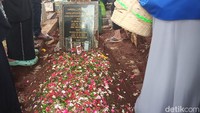 Suhendri Zoni Alruvi meninggal dunia pada Sabtu (20/1) pukul 20.00 WIB. Ahsan Nurrijal/detikHOT