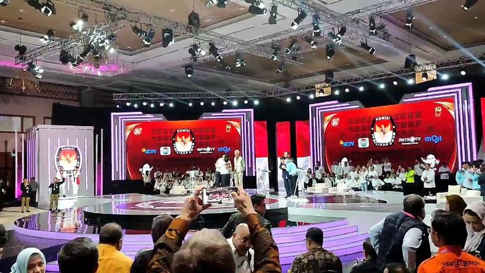 Penutup debat keempat Pilpres 2024