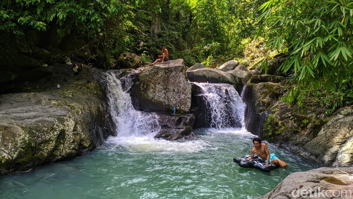 Pesona Air Terjun Tibu Tereng di Lombok Barat, NTB.