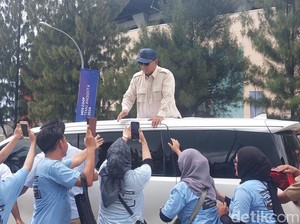Prabowo Kagumi Rini Soemarno: Bisa Hidup Enak di AS tapi Mau Urus Koperasi