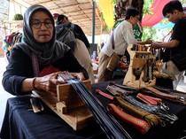 Intip Pembuatan Kerajinan Tenun di Solo