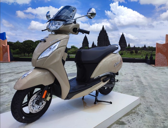 TVS Callisto 125
