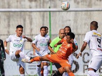 PSIM Takluk dari Persiraja, Kas Hartadi Salahkan Lapangan Tak Mulus
