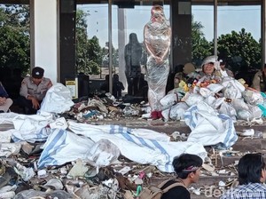 Pemkot Tasikmalaya Naikkan Tarif Retribusi Pengangkutan Sampah