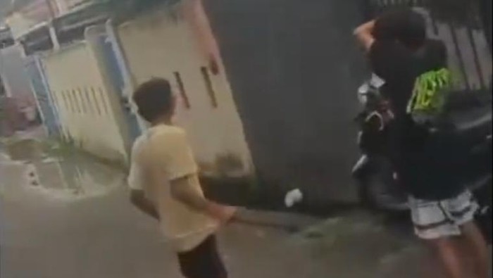 Bocah keroyok teman di Makassar, Sulsel.