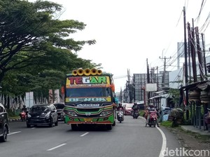 Bus Pantura Tumpangan Favorit Kelas Pekerja