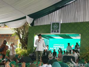 Canda Cak Imin Bakal Dibuatkan Videotron Usai Debat: Tadi Diminta Foto