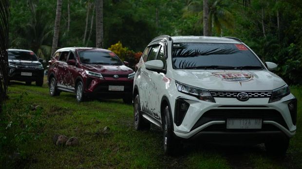 Daihatu Terios 7 Wonders Ternate-Halmahera