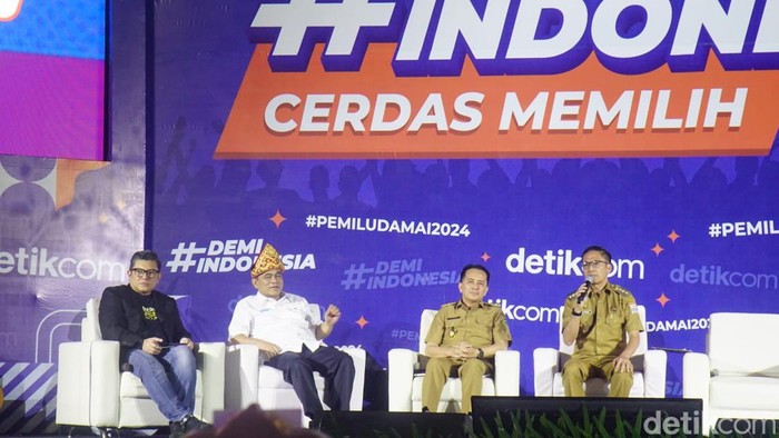 Event #DemiIndonesia Cerdas Memilih di Palembang, Senin (22/1/2024) dibuka oleh Menkominfo, Pj Gubernur Sumsel, Pj Wali Kota Palembang, dan dipandu Pimred detik.com Alfito Deanova Ginting.