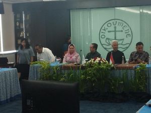 Ganjar di PGI: Gus Dur Bilang Mahfud Seperti Peluru, Nembak Ke Mana-mana
