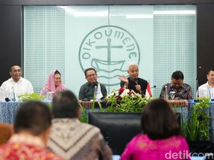 Yenny Wahid: Kristiani Harus Dukung Ganjar, Karena Roh Kudus Ada di Jateng