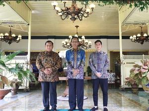 Gibran Bagikan Momen Sowan Sultan HB X di IG: Matur Nuwun Ngarso Dalem