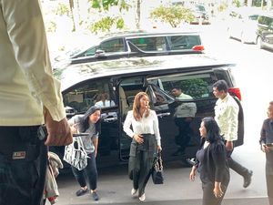 Hotman Paris dan Inul Temui Luhut Bahas Pajak Hiburan yang Naik