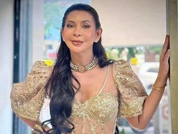 8 Foto Wanita 69 Tahun yang Pecahkan Rekor, Siap Bersaing Jadi Miss Universe