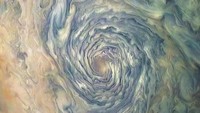 Misi Juno membawa kamera yang disebut sebagai JunoCam. Kamera ini dibawa ke Jupiter untuk mengambil gambar terbaik dari wilayah kutub Jupiter, sebagaimana dikatakan dalam laman resmi https://www.missionjuno.swri.edu/. Foto: Juno NASA