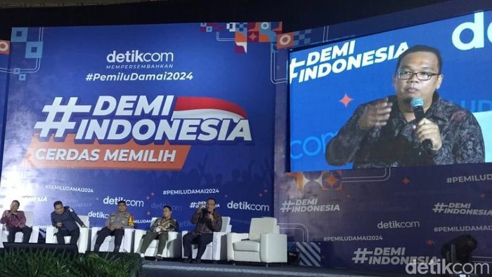 Ketua KPID Sumatera Selatan Herfriady dalam acara #DemiIndonesia Cerdas Memilih
