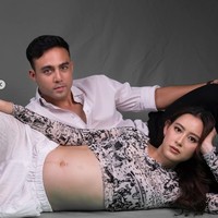 Unggahan Laura pun dibanjiri beragam doa dari para netizen. Mereka mendoakan agar kehamilan Laura bisa lancar hingga proses persalinan nanti. Foto: Instagram/@laura_theux