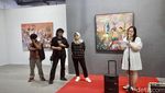 Melihat Pameran Karya Lukis Surealisme Wondermind di Bellevue Art Space