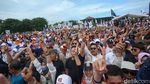 Momen Anies Diserbu Pendukungnya di Cikarang