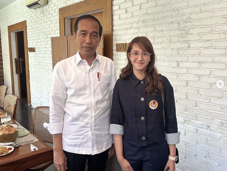 Momen Tsamara Amany Jajan Durian di New York hingga Makan Bareng Jokowi
