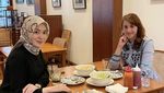 Momen Tsamara Amany Jajan Durian di New York hingga Makan Bareng Jokowi