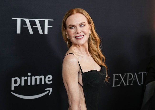 Expats merupakan film Nicole Kidman yang akan tayang di Amazon Prime Video. Dalam film Expats, Nicole berperan sebagai Margaret. Film tersebut diangkat dari novel berjudul The Expatriates karya Janice Y. K. Lee. Foto: John Nacion/WireImage