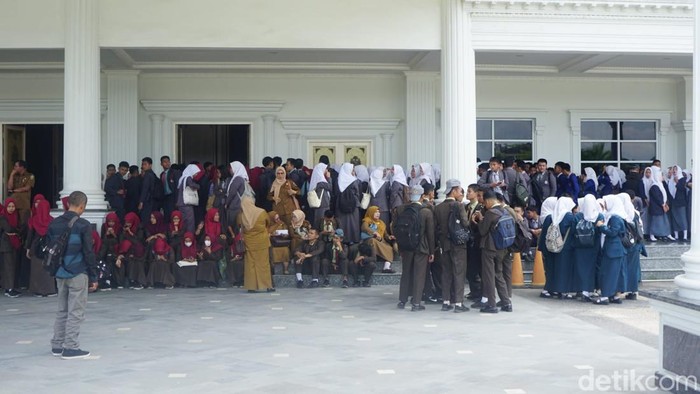 Para Peserta #DemiIndonesia Cerdas Memilih membludak
